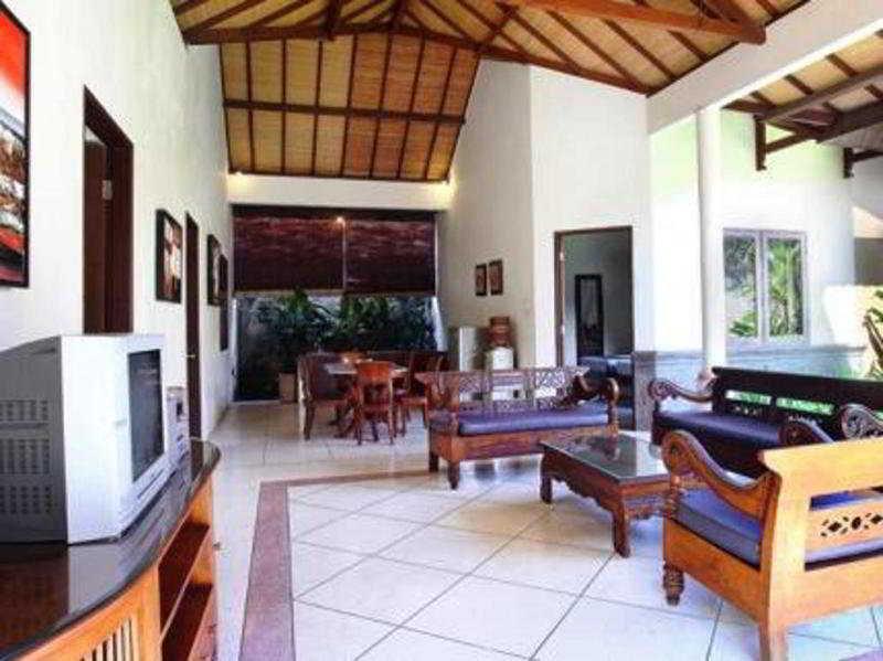 Grand Bali Villa Legian  Exterior photo